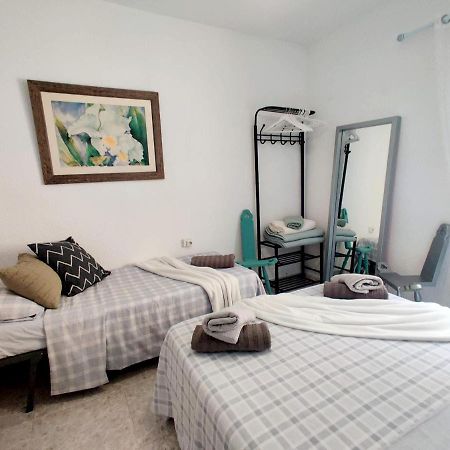Apartament 100 M De Playa De Gandia 3 -4 Personas Parking Ascensor Eksteriør billede